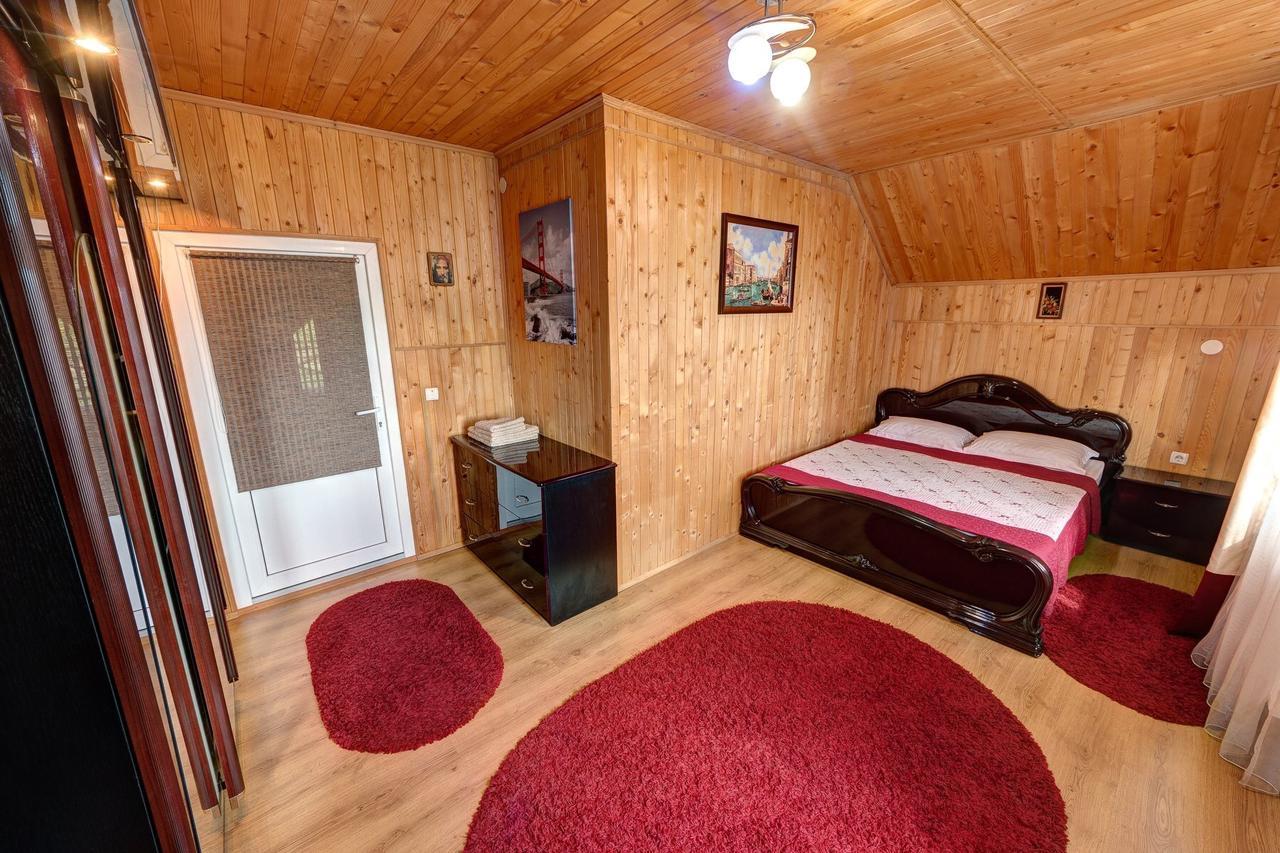 בוקובל Guest House Velet מראה חיצוני תמונה
